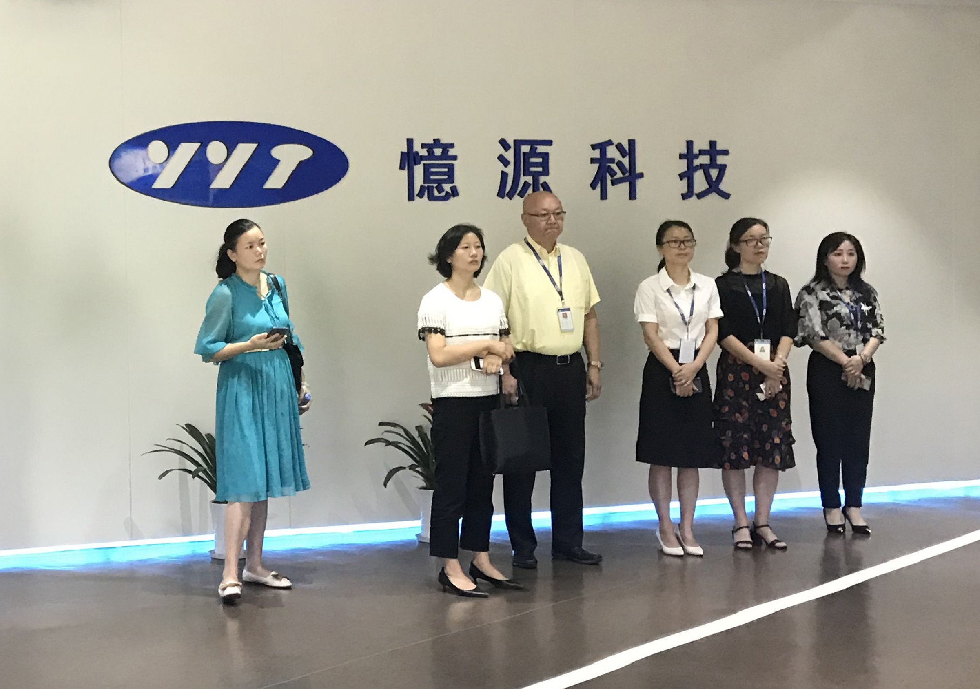 1652496194111643.jpg 1592968196279964.jpg